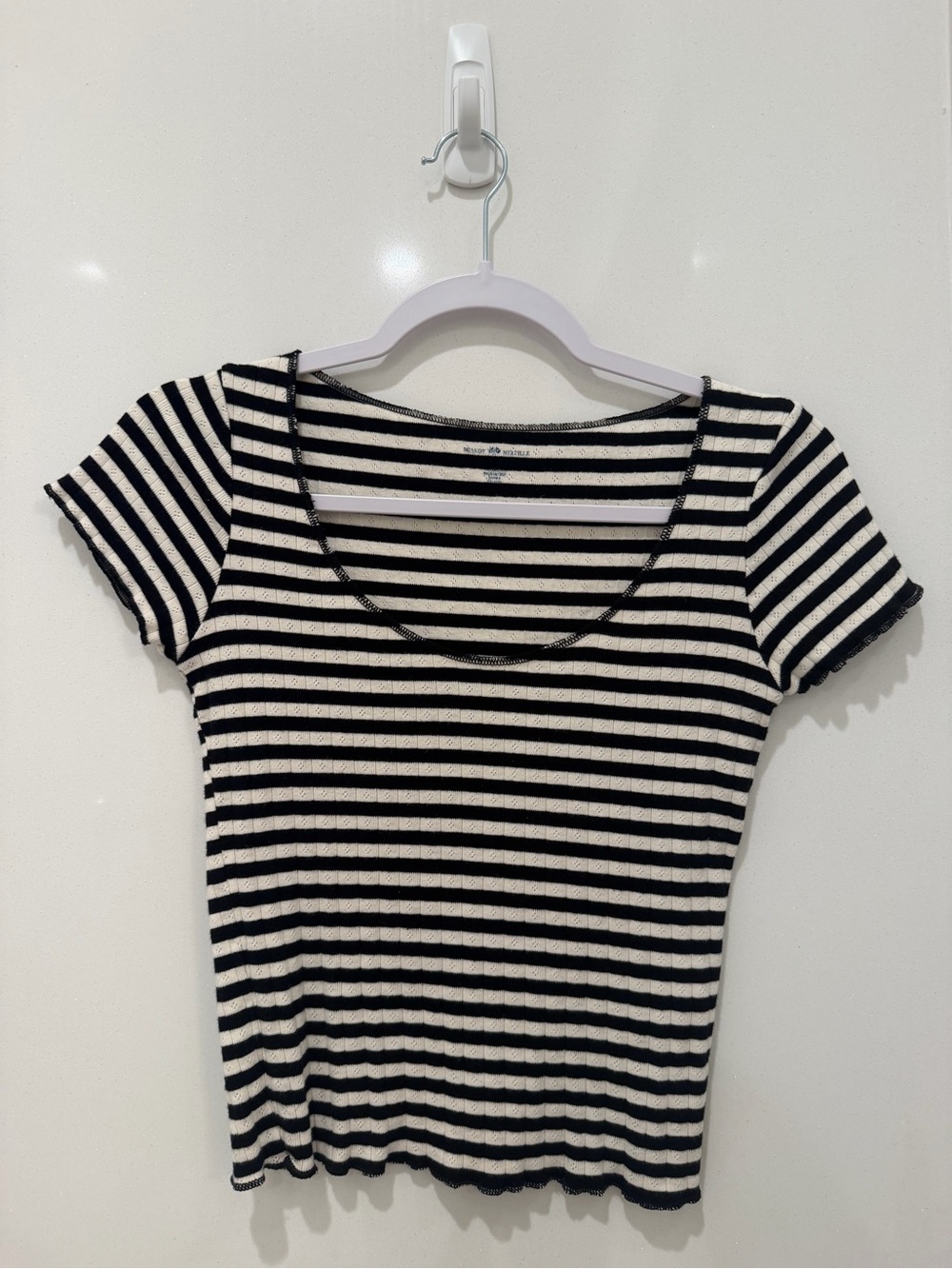 Brandy Melville Striped Scoop Neck Women's Top - Black & White